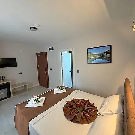 Altinay Hotel